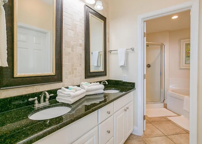 Lighthouse 1606 Apartment Gulf Shores
